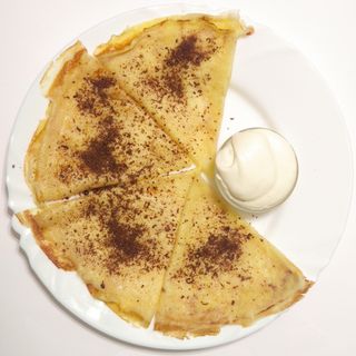 Млинці з вершками та шоколадом (120г)