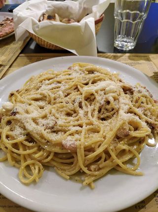 SPAGHETTI ALLA CARBONARA