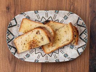 Кукурудзяний хліб (80г)