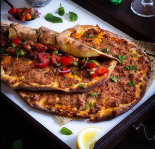 Pizza Turca Solo Carne De Pollo