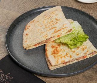 Сэндвич с тунцом (150 гр.)