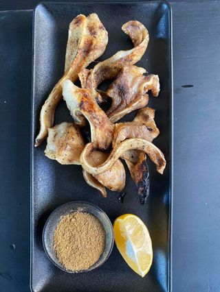 Ушички от младо прасенце (200г)