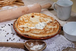 Placinta cu branza si marar