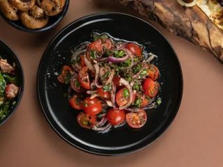 Салат до шашлику (250g)