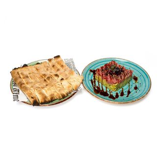 Туна тартар с авокадо и манго