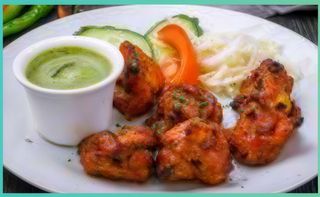 1. Plato Chicken Tikka