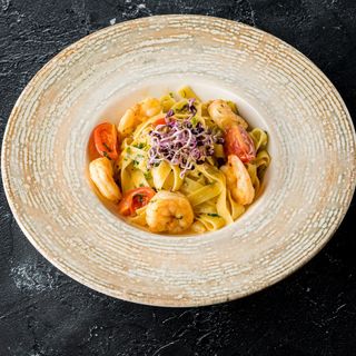 Tagliatelle cu creveti 