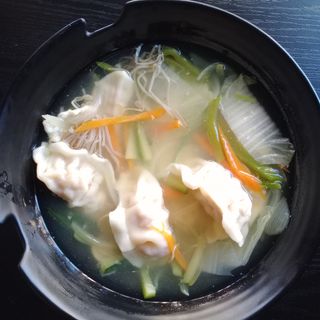 Dumpling soup