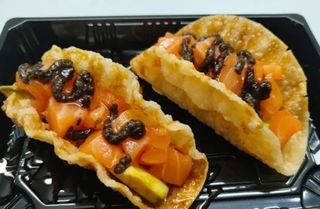 9. Tacos di salmone 2pz