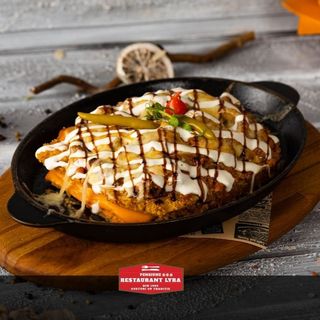 Snitel Lyra din cotlet