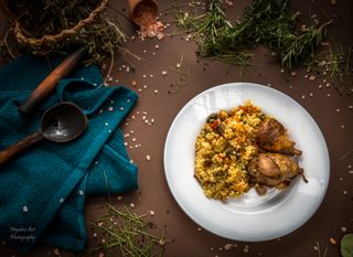 Cus cus cu legume si ciuperci hribi si pulpe de pui la cuptor