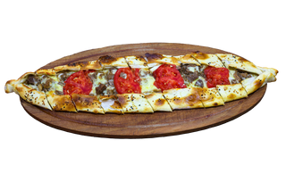 Пиде с телешка каварма