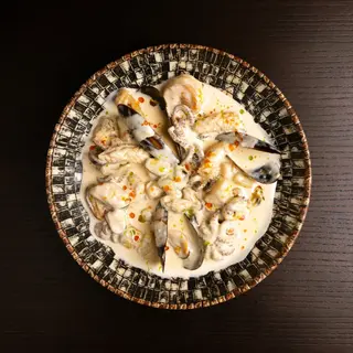 Fructe de mare în sos cremos