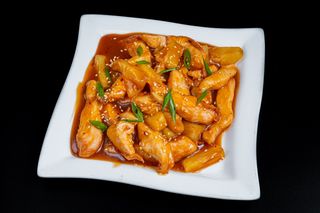 Курка в кислосолодкому соусі
