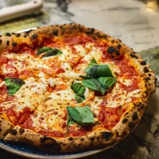 Pizza Margherita