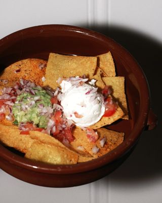 Tapa Nachos Con Guacamole