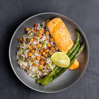 Orange Salmon al Fallo con Arroz Salvaje