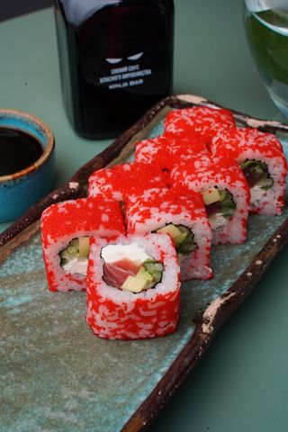 Каліфорнія з тунцем