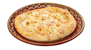 Балканско хлебче със сирене и шарена сол (250г)