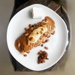 Baghrir Avec Amlou Fruits sec