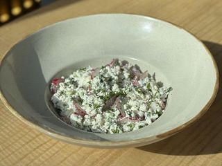 Салат з редискою