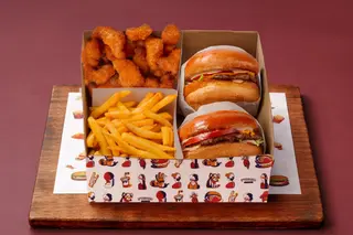 ორი ბურგერის ბოქსი