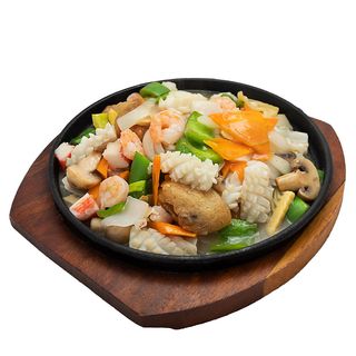 118. Морски деликатеси на метална плоча (750гр)