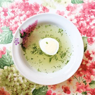 Бульон куриный с яйцом