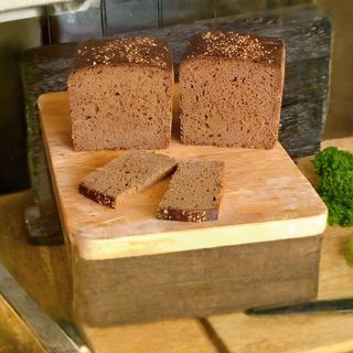 Домашний зерновой хлеб на закваске "Бородинский"