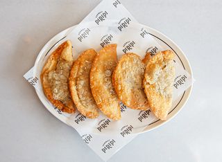 Empanadillas Tradicionales De Rabo De Toro (5 Uds.) 