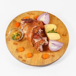 Svinjska koljenica 750 gr