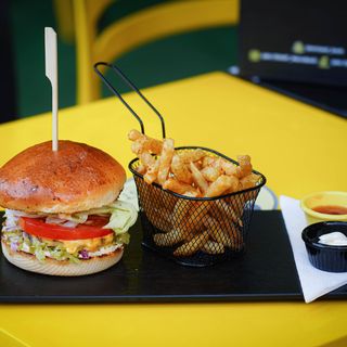 CLASSIQUE BURGER Crispy