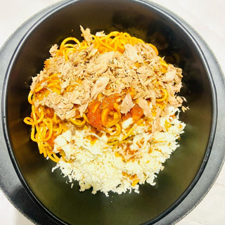 spaghetti  puttanesca 