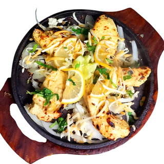 Ajo Con Queso Pollo Tikka