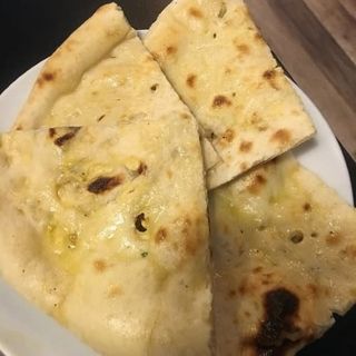 Cheese Naan
