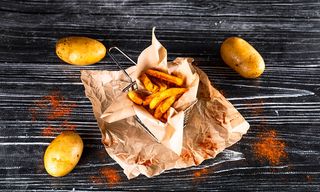 კარტოფილი ფრი სპეციალური სანელებლებით 