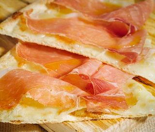 Pizza prosciutto crudo al spicchio 