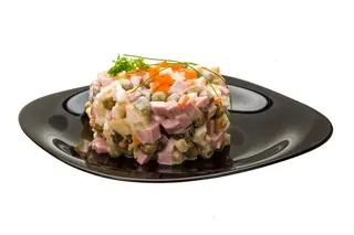 Salade Du Rois + Un Second Plat Au Choix + Salade De Fruit De Saison