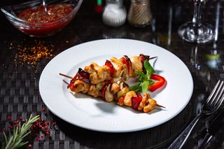 Frigarui de pui la gratar