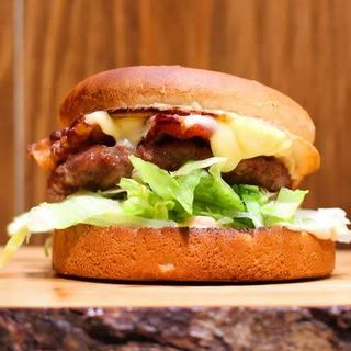Hamburger cheese bacon menù