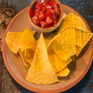 Chips Con Salsa