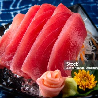 Sashimi Atum