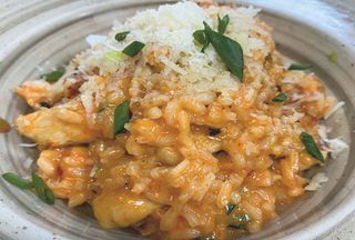 Ризото с пилешко филе (380г)