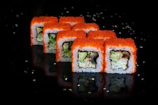 Ролл "Калифорния" с угрем