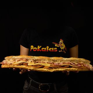 POKATA XXL MILANESA CON SALSA DE MANGO