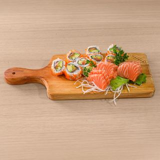 T40 - Sashimi e Maki (16 Unidades)
