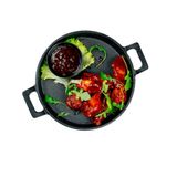 Пилешки крилца със сладко-лют сос (300г)