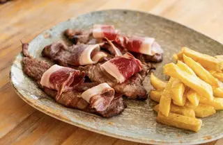 Presa Ibérica Con Jamón Ibérico