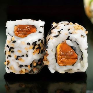 65. Uramaki De Anguila