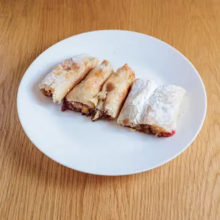 Pitica sa jabukama 100g